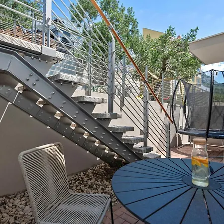 Vikendica Stunning In With Sauna