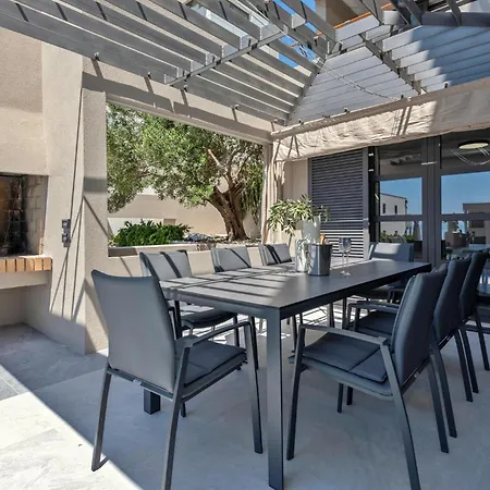 Amazing In With Kitchen
