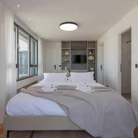 Holiday home Amazing In With Kitchen