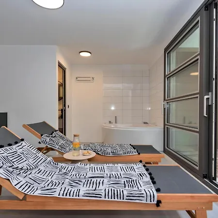 Stunning In With Sauna *