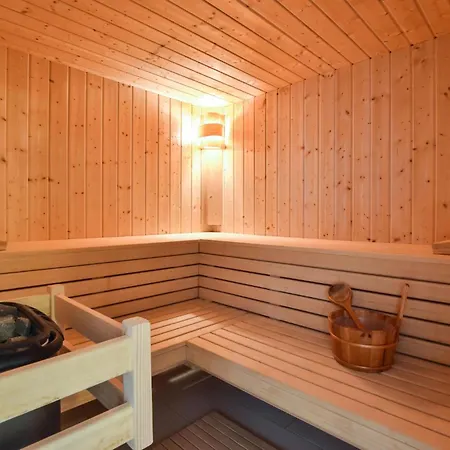 Stunning In With Sauna Vikendica Makarska