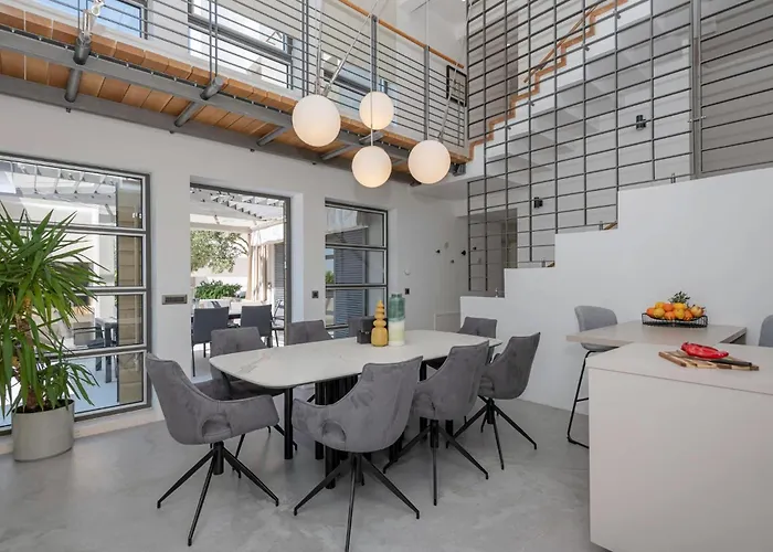 Nyaraló Stunning In With Sauna Makarska