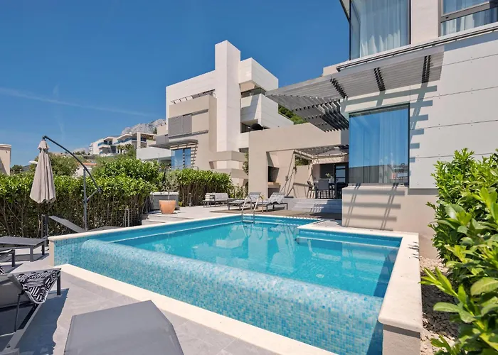 Holiday home Stunning In With Sauna Makarska